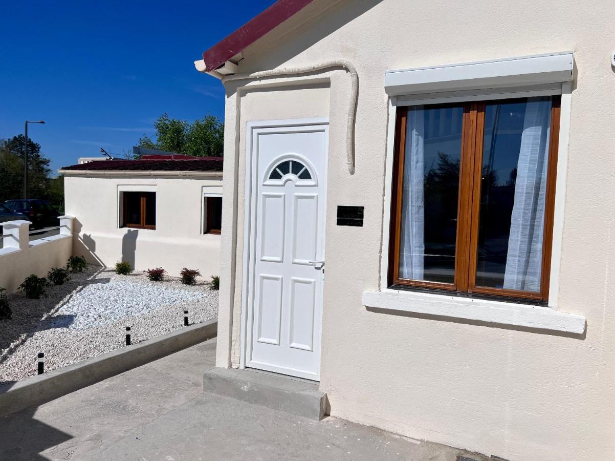 Les Studios De La Villa Jules Verne Αμιάν Εξωτερικό φωτογραφία